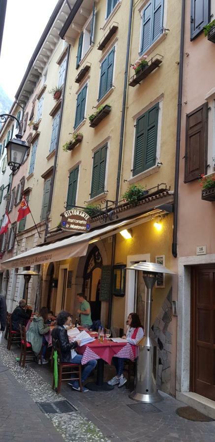 Albergo La Montanara Riva del Garda Exterior photo